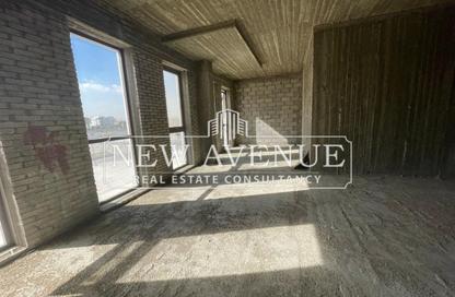 Office Space - 2 Bedrooms - 1 Bathroom for sale in Mivida - 5th Settlement Compounds - The 5th Settlement - New Cairo City - Cairo
