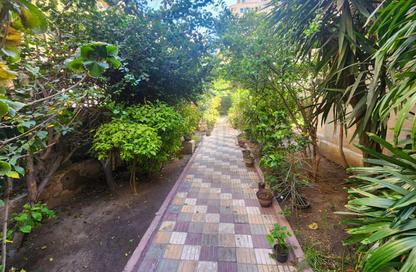 Villa - 7 Bedrooms - 4 Bathrooms for sale in Stanley - Hay Sharq - Alexandria