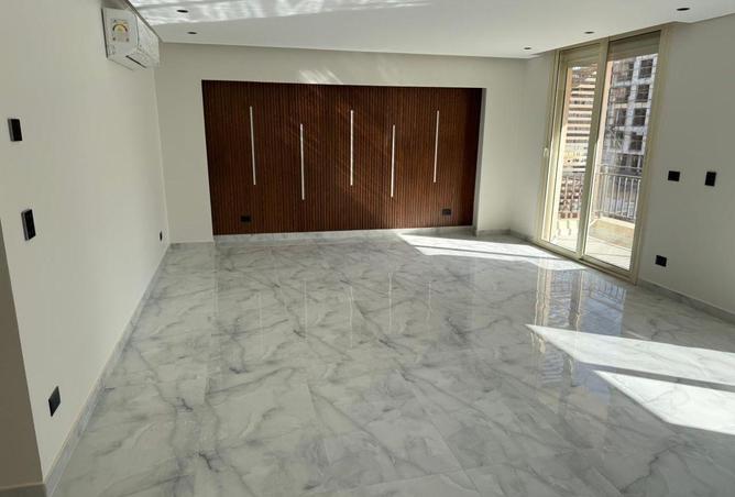 76233203 - Property Main Image