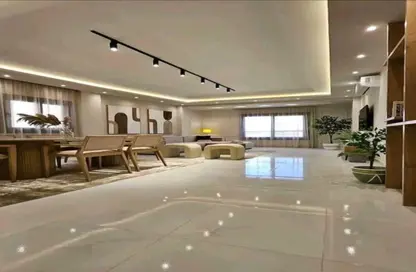 شقة - 3 غرف نوم - 3 حمامات للبيع في ويست فيو ريزيدينس - مدينة زايد الجديدة - الشيخ زايد - الجيزة