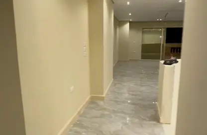 Apartment - 3 Bedrooms - 3 Bathrooms for sale in Abou al mahasen al shazli St. - Al Agouza - Giza