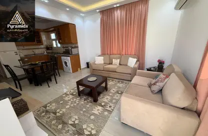 Apartment - Studio - 1 Bathroom for rent in Beverly Hills - Sheikh Zayed Compounds - Sheikh Zayed City - Giza