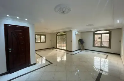 Apartment - 3 Bedrooms - 3 Bathrooms for rent in Orouba Axis - Area A - Ganoob El Acadimia - New Cairo City - Cairo