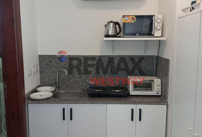 8585028 - Property Image 3