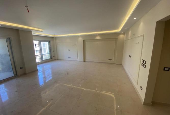 69832849 - صورة العقار 3