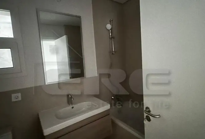 96868103 - Property Image 3