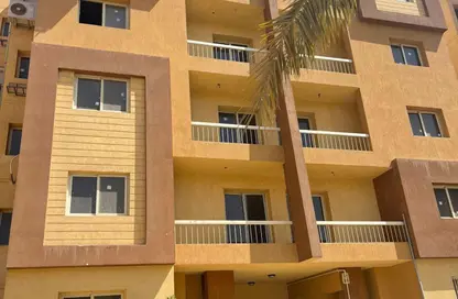 Apartment - 3 Bedrooms - 3 Bathrooms for sale in Garden Gate - Ashgar City - Al Wahat Road - 6 October City - Giza