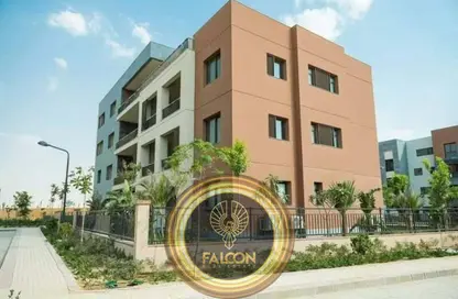 Whole Building - Studio - 7+ Bathrooms for sale in District 5 - 5th Settlement Compounds - The 5th Settlement - New Cairo City - Cairo