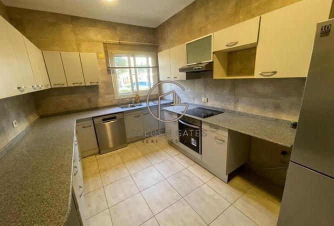 65163042 - Property Image 2