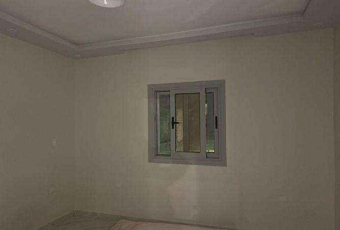 81042780 - Property Image 3