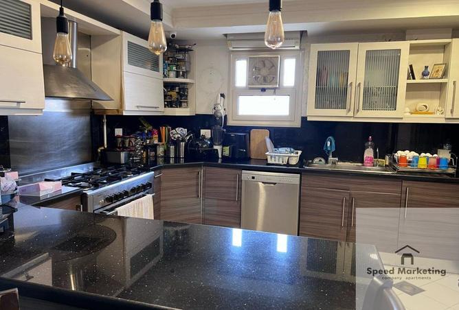 65167410 - Property Image 2