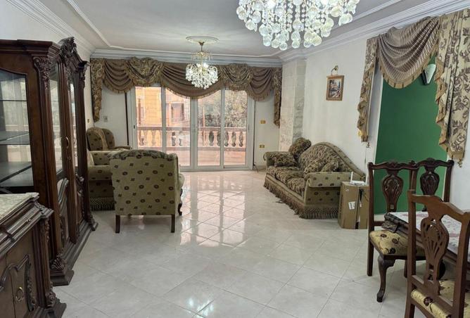 للايجار مفروش بحدائق الاهرام شقه واجهه حرف ط