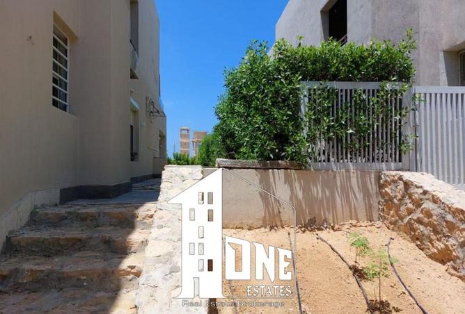 8682902 - Property Image 2