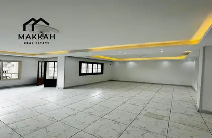 شقة - 2 غرف نوم - 2 حمامات للايجار في شارع صلاح سالم - روكسي - مصر الجديدة - القاهرة