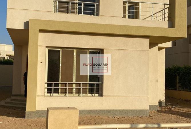 98827569 - Property Image 3