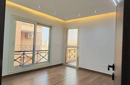 Apartment - 3 Bedrooms - 2 Bathrooms for sale in Al Khamayel city - Sheikh Zayed Compounds - Sheikh Zayed City - Giza