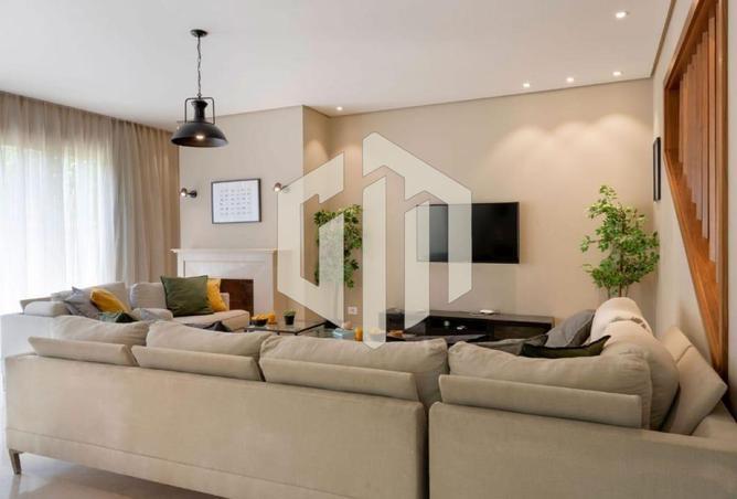 8610184 - Property Image 3