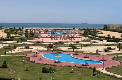 Chalet - 3 Bedrooms - 2 Bathrooms for sale in Blumar - Al Ain Al Sokhna - Suez Chalet - 3 Bedrooms - 2 Bathrooms for sale in Blumar - Al Ain Al Sokhna - Suez