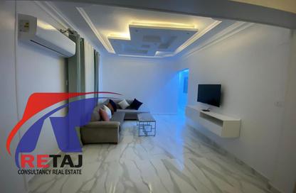 شقة - 3 غرف نوم - 2 حمامات للايجار في شارع التسعين الجنوبي - التجمع الخامس - مدينة القاهرة الجديدة - القاهرة