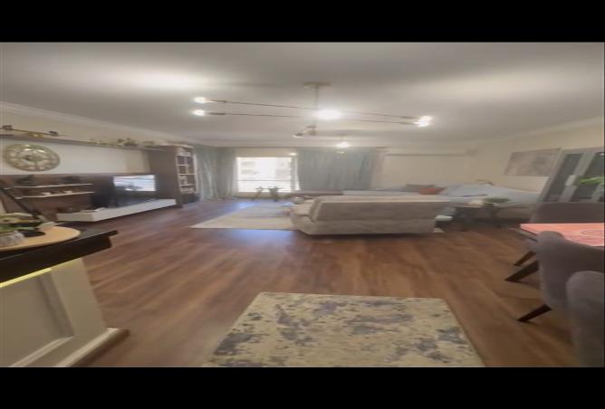 8520157 - Property Image 3