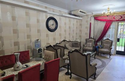 تاون هاوس - 5 غرف نوم - 4 حمامات للايجار في حدائق المهندسين - الحي الرابع - الشيخ زايد - الجيزة