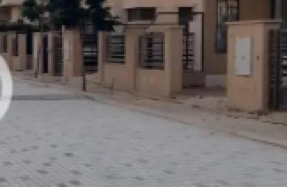Villa - 5 Bedrooms - 4 Bathrooms for sale in Alma - 2nd District - Sheikh Zayed City - Giza