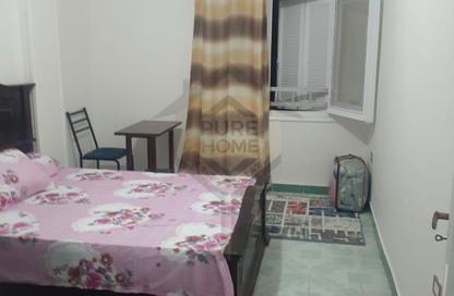 Apartment - 3 Bedrooms - 1 Bathroom for rent in Port Said St. - Sporting - Hay Sharq - Alexandria