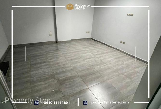 84769894 - Property Image 3
