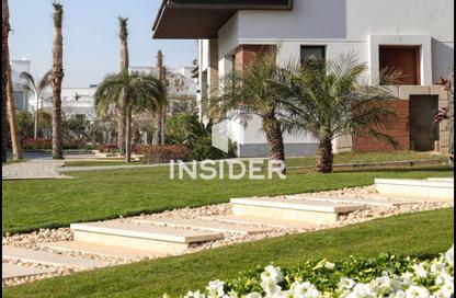 Villa - 6 - 7 for sale in Azzar - 5th Settlement Compounds - The 5th Settlement - New Cairo City - Cairo