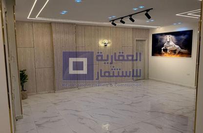Apartment - 4 Bedrooms - 3 Bathrooms for sale in 3rd District - 6 October City - Giza