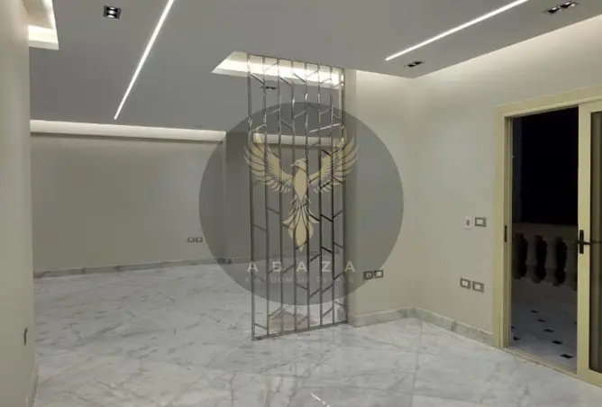 104036677 - Property Image 3