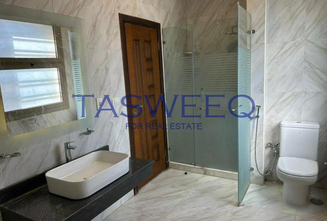 54749800 - صورة العقار 2