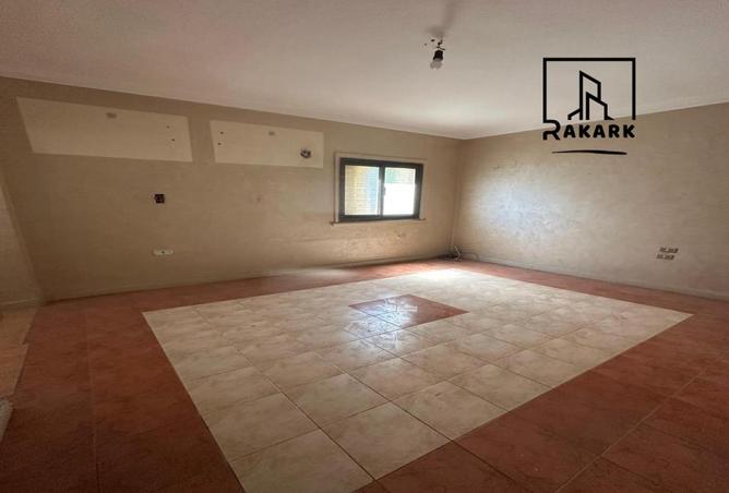 106011082 - Property Image 3