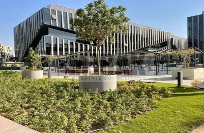 Office Space - 2 Bedrooms - 2 Bathrooms for sale in Eastown - 5th Settlement Compounds - The 5th Settlement - New Cairo City - Cairo