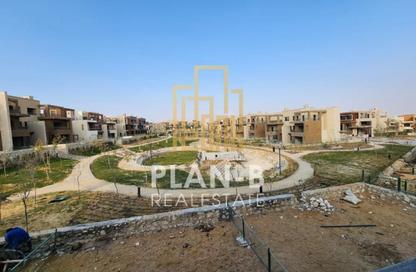 Apartment - 1 - 2 for sale in New Giza - Cairo Alexandria Desert Road - 6 October City - Giza