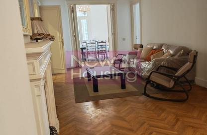 Apartment - 3 Bedrooms - 3 Bathrooms for rent in Zamalek - Cairo