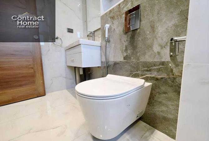 70109280 - Property Image 2