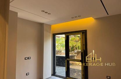 Apartment - 2 Bedrooms - 2 Bathrooms for sale in El Patio Oro - 5th Settlement Compounds - The 5th Settlement - New Cairo City - Cairo