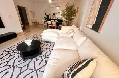 شقة - 3 غرف نوم - 4 حمامات للايجار في ميفيدا - كمبوندات التجمع الخامس - التجمع الخامس - مدينة القاهرة الجديدة - القاهرة