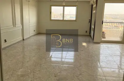 Apartment - 3 Bedrooms - 3 Bathrooms for sale in Al Tayaran St. - Rabaa Al Adaweyah - Nasr City - Cairo