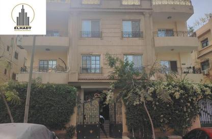 Apartment - 3 Bedrooms - 2 Bathrooms for rent in Ganoob El Acadimia - New Cairo City - Cairo