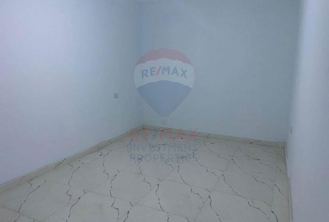 8615726 - Property Image 3