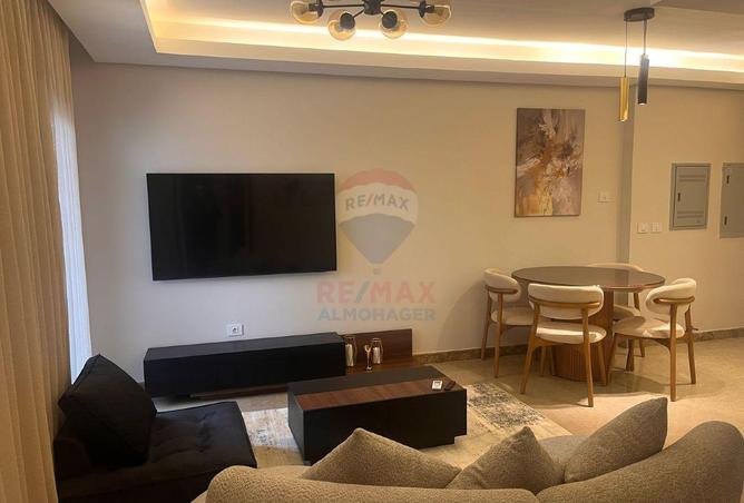 99798714 - Property Image 2