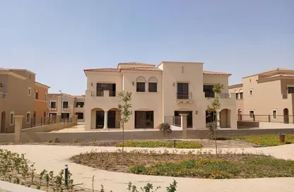 منزل مزدوج - 4 غرف نوم - 5 حمامات للبيع في سيتي جيت - كمبوندات التجمع الخامس - التجمع الخامس - مدينة القاهرة الجديدة - القاهرة