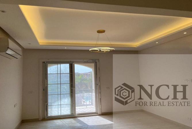 74044925 - Property Image 2