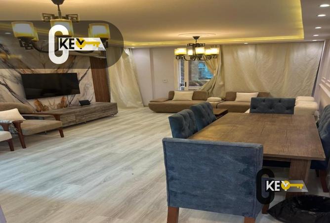 66424384 - Property Main Image