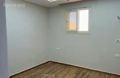 شقة - 3 غرف نوم - 2 حمامات للبيع في الحي 300 - التوسعات الشمالية - مدينة 6 أكتوبر - الجيزة