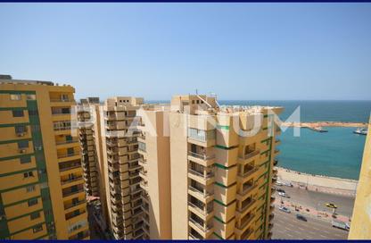 Apartment - 3 Bedrooms - 1 Bathroom for sale in Al Geish Road - Saraya - Sidi Beshr - Hay Awal El Montazah - Alexandria
