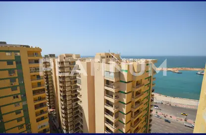 شقة - 3 غرف نوم - 1 حمام للبيع في طريق الجيش - السرايا - سيدي بشر - حي اول المنتزة - الاسكندرية