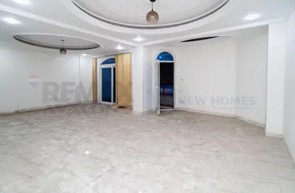 Apartment - 3 Bedrooms - 2 Bathrooms for sale in Cleopatra - Hay Sharq - Alexandria